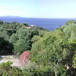 ホームステイ L'escapade Le Rayol-Canadel-sur-Mer