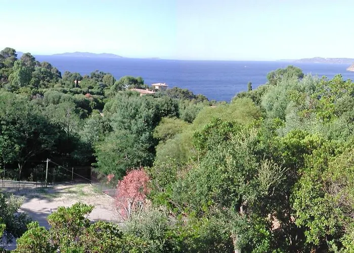 Homestay L'escapade Rayol-Canadel-sur-Mer